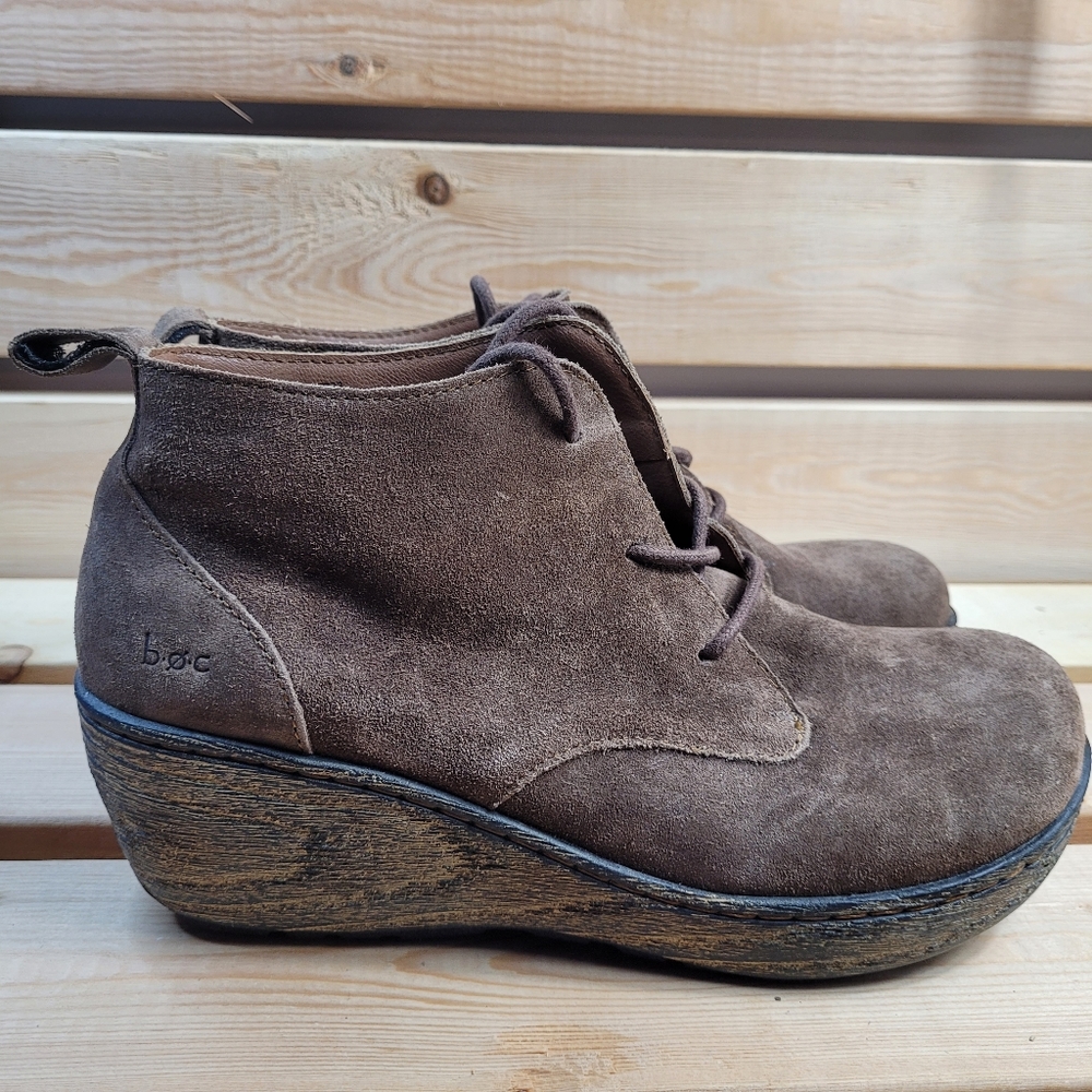 B.O.C brown ankle boots women size 7M